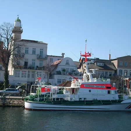 Apartment Stromperle, Direkt Am Alten Strom Rostock